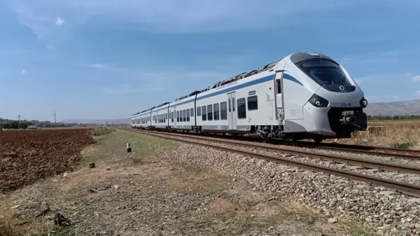 Le train rapide "Coradia" Béchar-Oran reprend du service